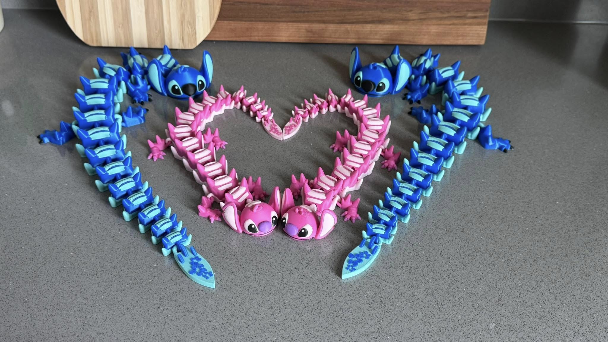 3D PRINTED BLUE ALIEN ARTICULATED DRAGON