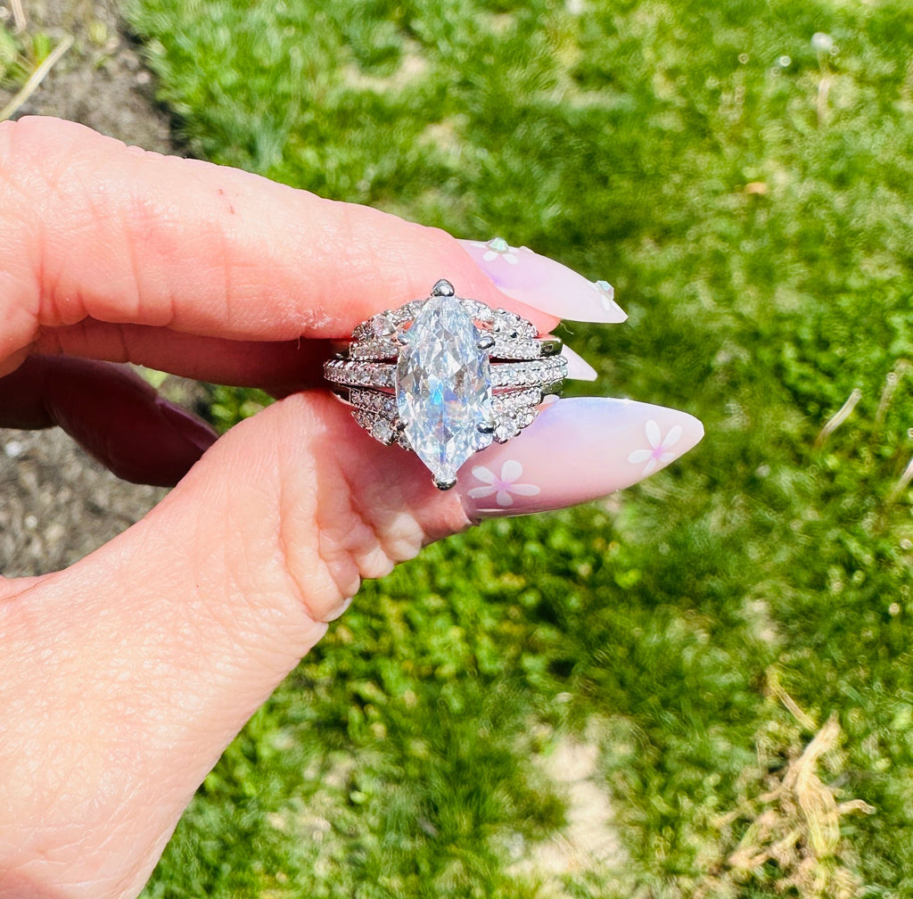 Violetta Luxe Marquise Stack Ring Set