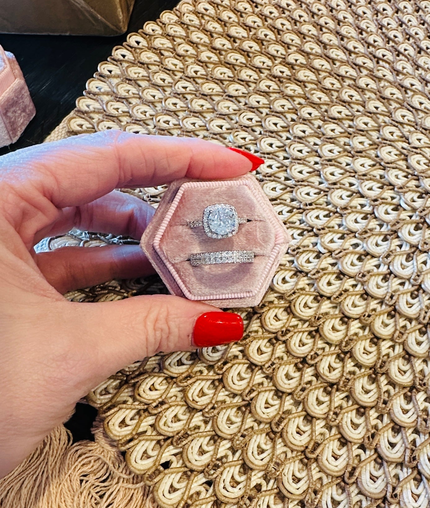 Luxe Oval Eternity Ring Set