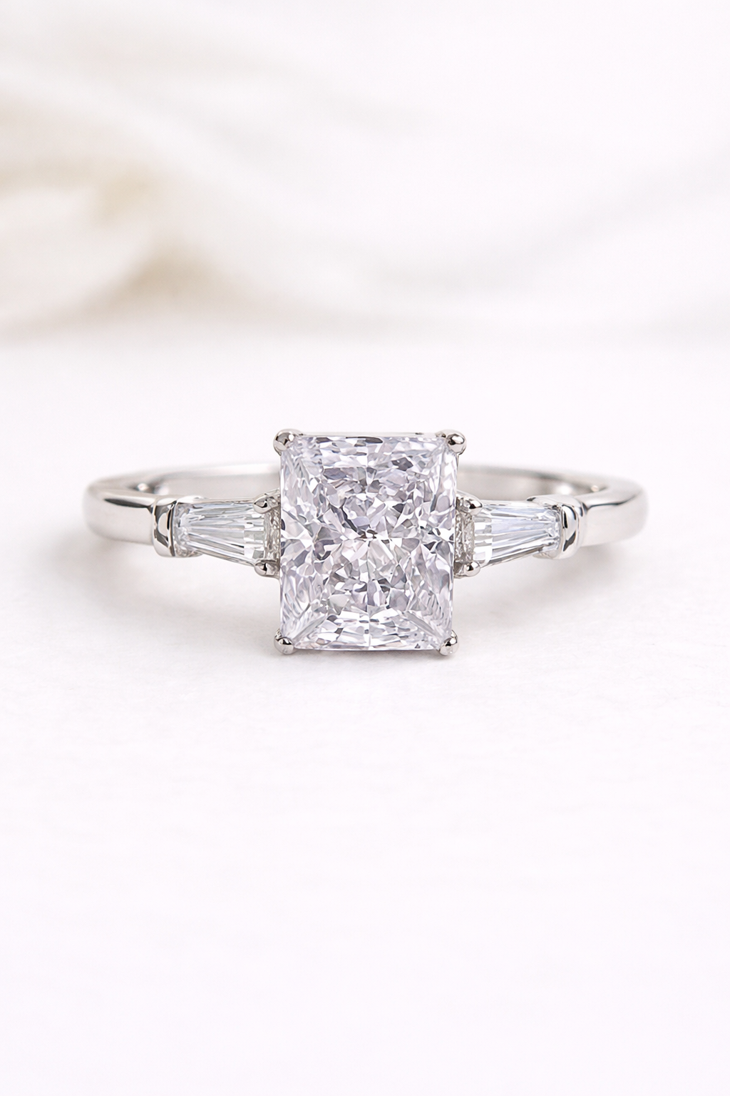 Vivienne Emerald Baguette Ring