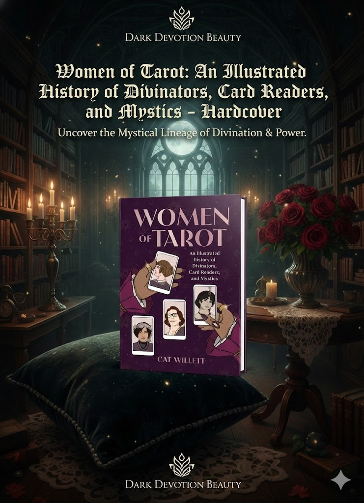 Women of Tarot: An Illustrated History of Divinators, Card Readers, and Mystics - Hardcover