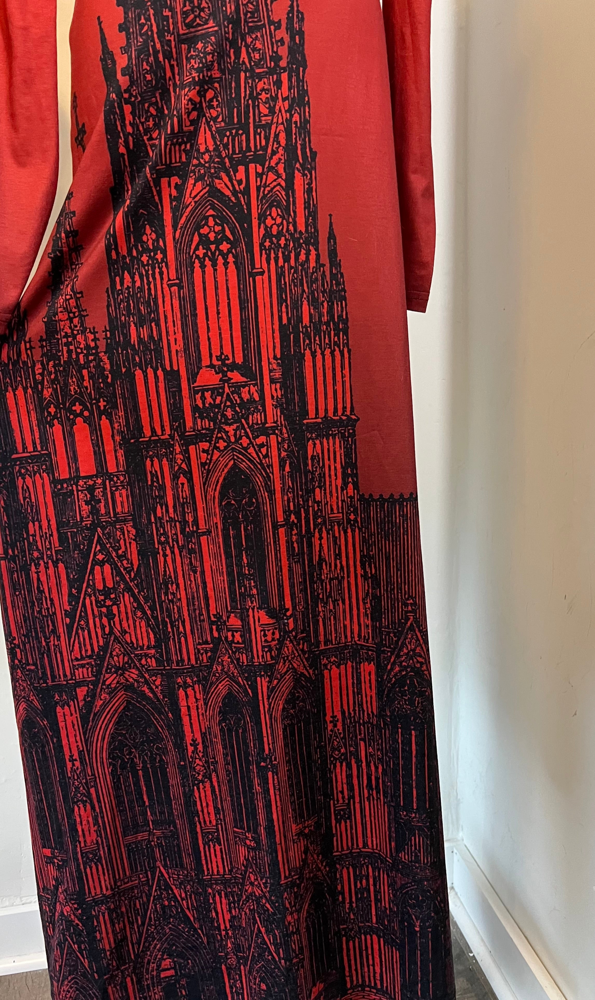 Elspeth - Comfy Cathedral Maxi Dress