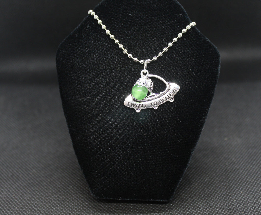 I Want to Believe UFO Alien Necklace Crystal Witch Witchy Jewelry Witchcraft Wicca Wiccan Pagan Metaphysical